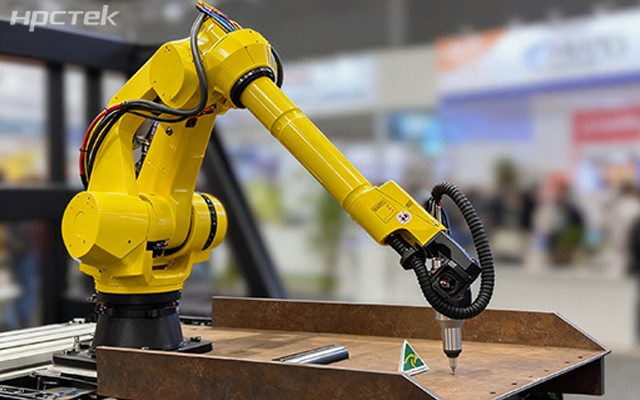 D2000飛騰瘦客戶機，為工業(yè)發(fā)展提供便捷、高效的核心硬件(圖1)